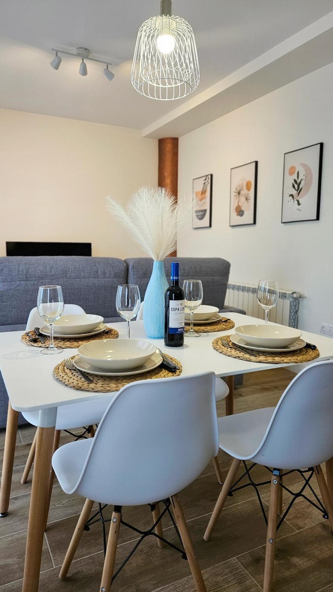 Apartamentos La Florida Casalarreina Luaran gambar